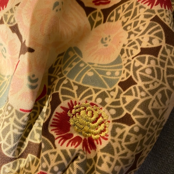 Gorgeous little purse with chain. EUC! - Picture 8 of 9